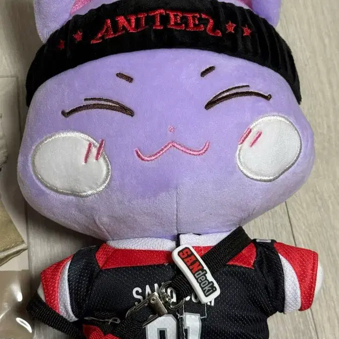 [BUNJANG] ATEEZ San 'Anitizens' Plush Doll / 에이티즈 산 애니티즈 산덕이 봉제인형 팝니다