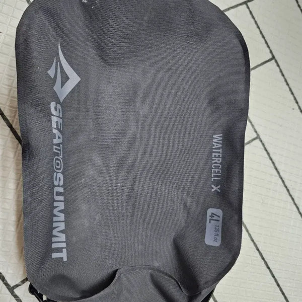 [BUNJANG] Sea to Summit Water Bladder 4L / 씨투써밋 수낭 4L 판매합니다.