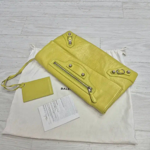 [BUNJANG] Balenciaga Giant Envelope Clutch Bag Yellow Lambskin / (정품)발렌시아 클러치백//발렌시아가 가방