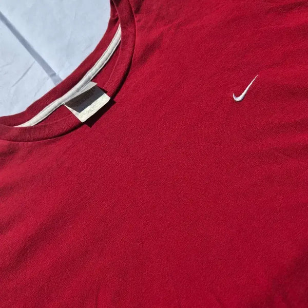 [BUNJANG] Nike Mini Swoosh Embroidered T-Shirt XL / [XL] 00s 나이키 (NIKE) 정품 미니 스우시 자수 올드스쿨 레드