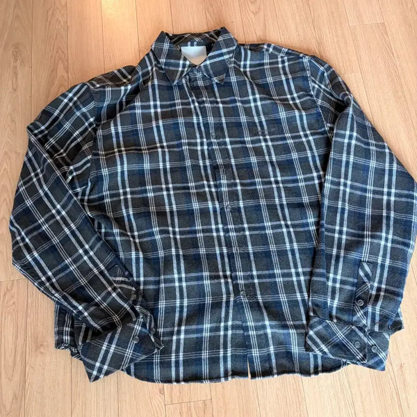 [BUNJANG] Under My Car UMCM70 Basic Long Sleeve Flannel Shirt Navy Grey / 언더마이카 무.70 베이직 롱슬리브 플란넬 셔츠 네이비 그레이