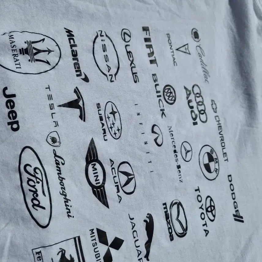 [BUNJANG] Kiwis Cars Global Automotive Emblem Big Printing GILDAN Heavy Cotton T-Shirt XXL / [2XL] 미국 Kiwis Cars 글로벌 자동차 엠블럼 빅프린팅 길단