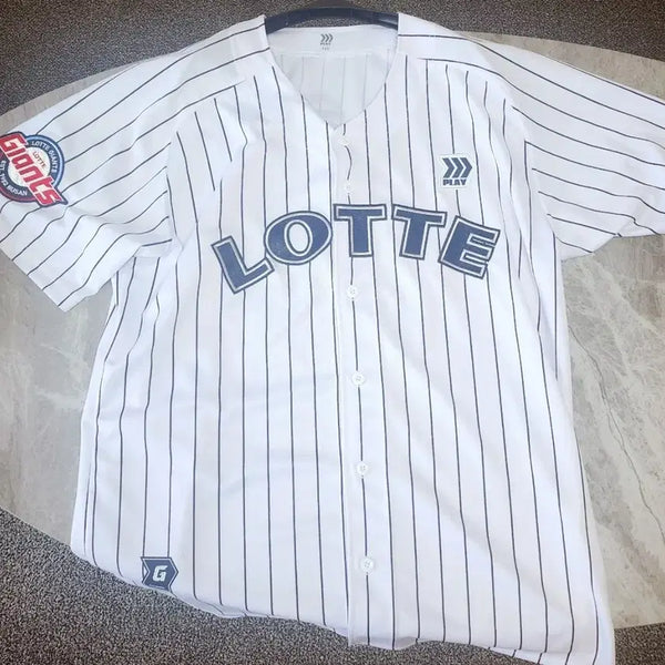 [BUNJANG] Lotte Giants Na Seung-yeop Old Stripe Authentic Jersey 110 / (A급) 롯데자이언츠 나승엽 올드 스트라이프 110 어센틱 유니폼