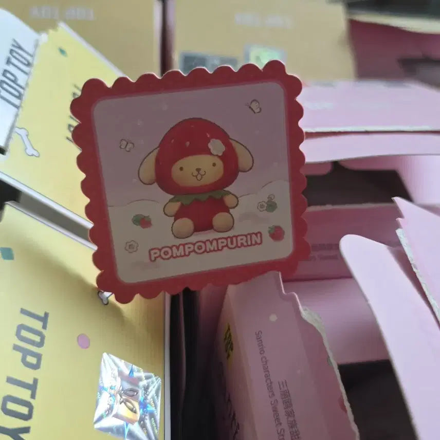 [BUNJANG] Sanrio Strawberry Charm Keychain (New) / 정품 산리오 스트로베리 키링 새상품