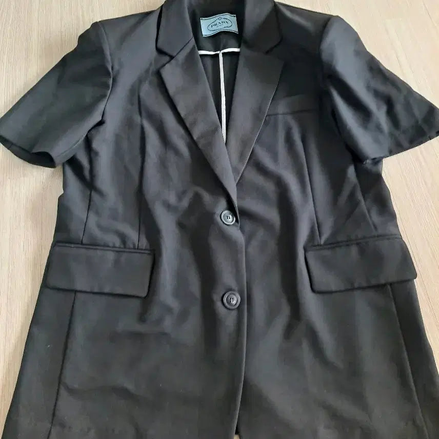 [BUNJANG] Women's Summer Short-Sleeve Blazer with Shoulder Pads - Black / 새상품)어깨 뽕 여름 반팔 자켓 블랙