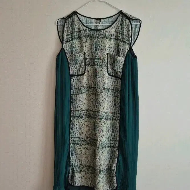 [BUNJANG] Sleeveless Midi Dress / 민소매 원피스 탑걸