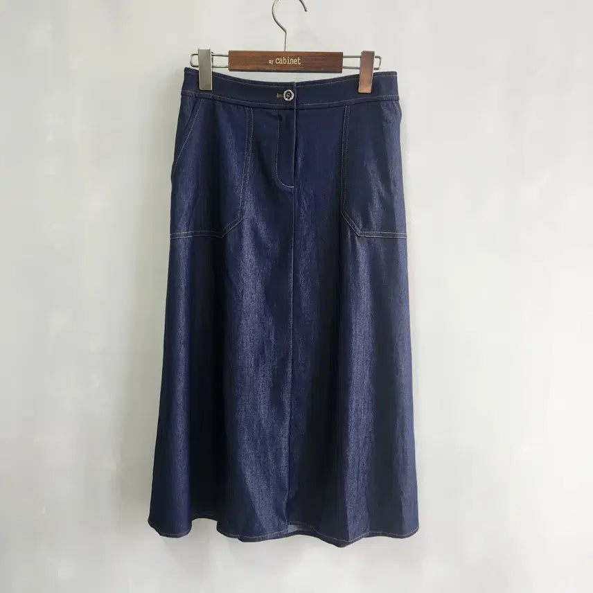 [BUNJANG] Soos A-Line Denim Long Skirt / 수스 뒷밴딩 청치마 A라인 롱스커트 55사이즈