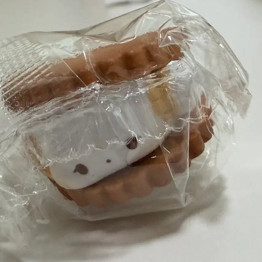 [BUNJANG] Sanrio S'mores Cookie Sandwich / 산리오 스모어 쿠키 샌드 코기뮹