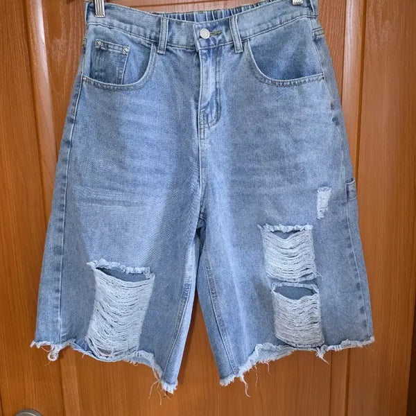 [BUNJANG] Distressed Denim Bermuda Shorts / (새상품)  멋스런 찢청 반바지(L)..남녀공용