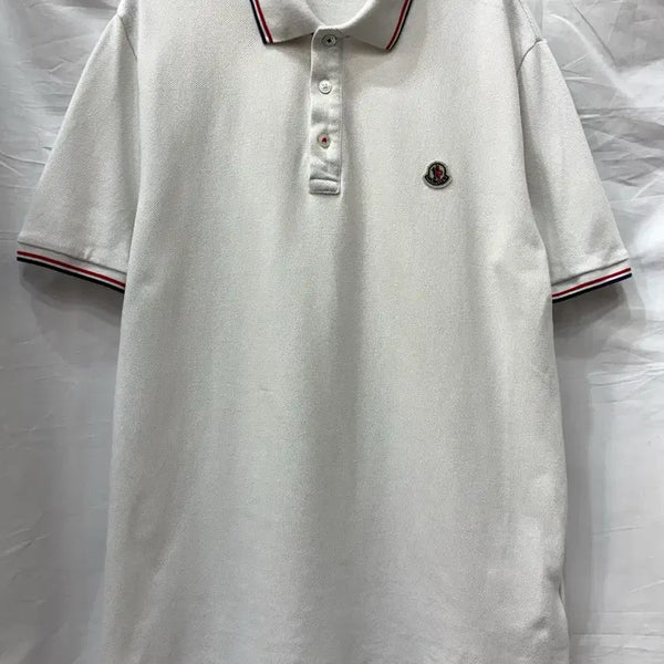 [BUNJANG] Moncler White Polo T-Shirt Size 95 / 정품) 몽클레어 화이트 카라티셔츠 95사이즈