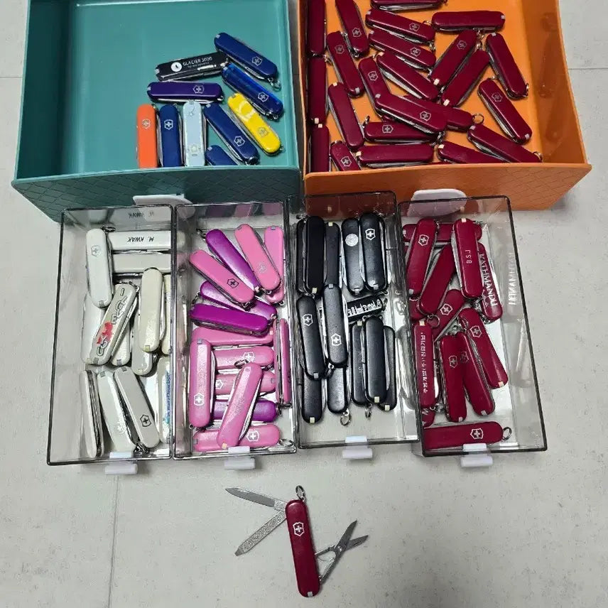 [BUNJANG] Victorinox Multi-tool Classic SD / 빅토리녹스 맥가이버 미니툴 클래식SD 1개 가격 중고