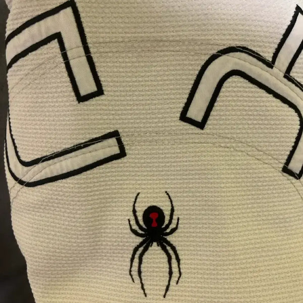 [BUNJANG] Spider Jiu-Jitsu Gi Top (A2) / 세월의 타격을 맞은 스파이더 도복 상의.