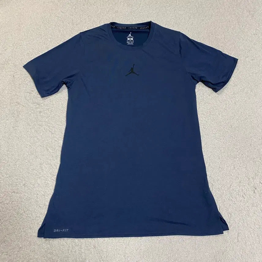 [BUNJANG] Nike Jordan T-Shirt (Size M/100) / 나이키 조던 반팔 티셔츠 m 100