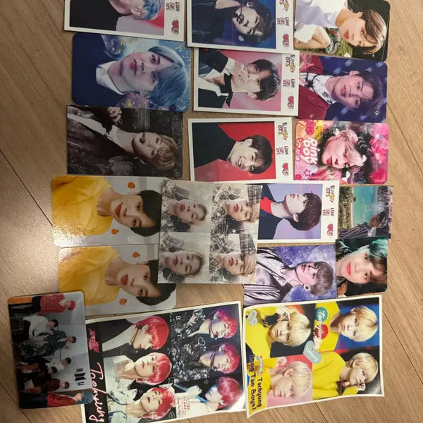 [BUNJANG] BTS Photocard and Sticker Bundle Set / 방탄 포카 및 스티커 양도