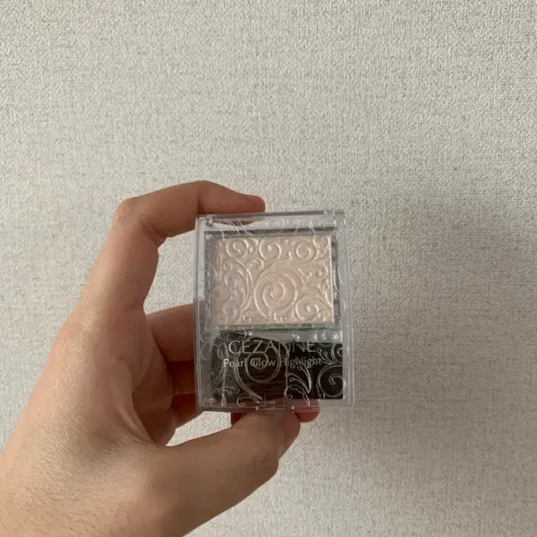 [BUNJANG] Cezanne Pearl Glow Highlighter 01 Champagne Beige / 세잔느 펄 글로우 하이라이터 01 샴페인 베이지