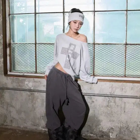 [BUNJANG] 511Vision Cipher Off-Shoulder Sweatshirt Mélange / 511비전 CIPHER 오프숄더 스웻셔츠 멜란지