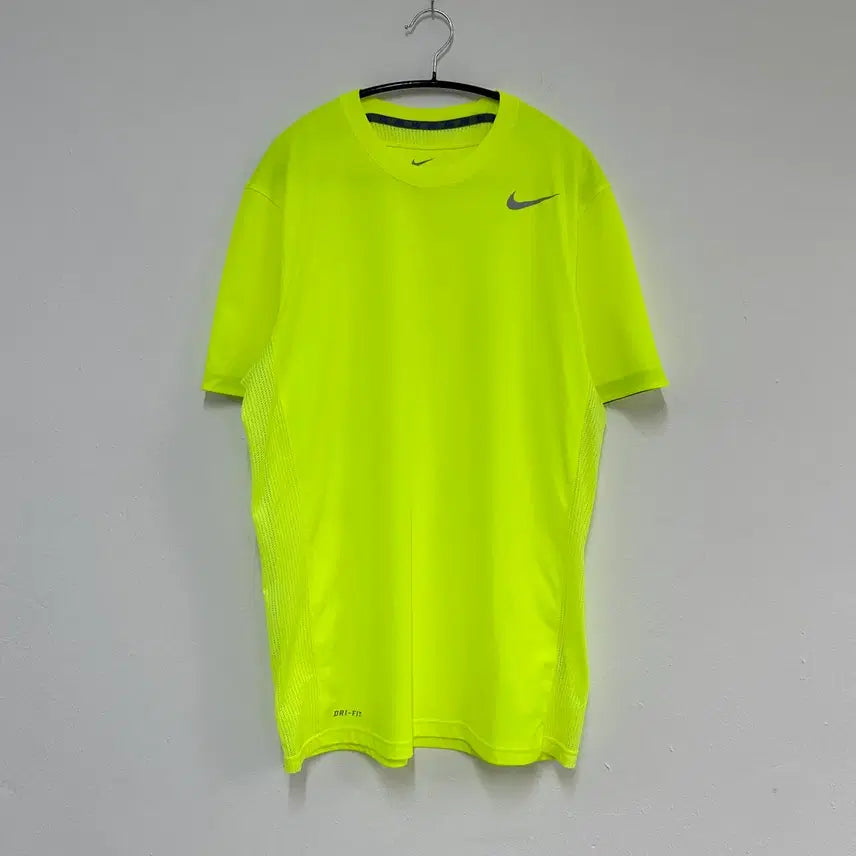 [BUNJANG] Nike Dri-FIT Short Sleeve T-Shirt / 나이키 드라이핏 반팔 티셔츠