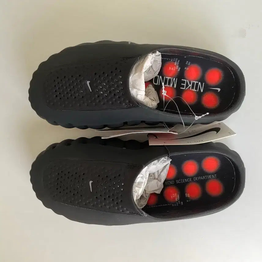 [BUNJANG] Nike Mind 001 Women's Sneakers Black 240 / W 나이키 마인드 001 블랙 240