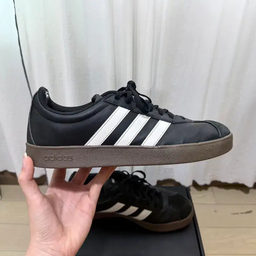 [BUNJANG] Adidas VL Court Base Sneakers Black 250 / 아디다스 VL 코트 베이스 블랙 250