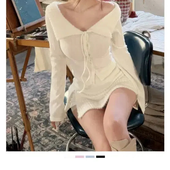 [BUNJANG] Kindame Faux Fur Collar Off-Shoulder Cardigan & Fur Ribbed Skirt Pants Set (Ivory) / (택있음)카인다미 퍼 카라 오프숄더가디건&퍼 골지 치마바지 (아이보리)