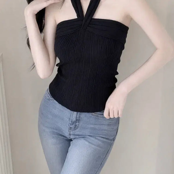 [BUNJANG] Airymood Black Twisted Halterneck Knit Tank Top (Sample) / 에어리무드 촬영샘플 블랙 홀터넥 니트나시