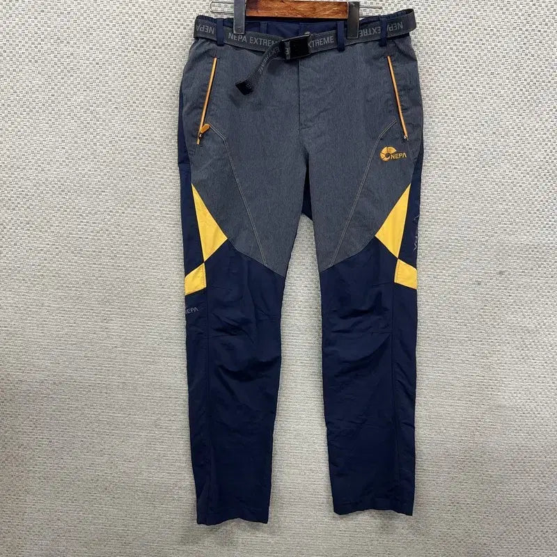 [BUNJANG] Nepa Belted Span Hiking Pants - Size 77 / 네파 등산 벨티드 스판 바지 77 D08328