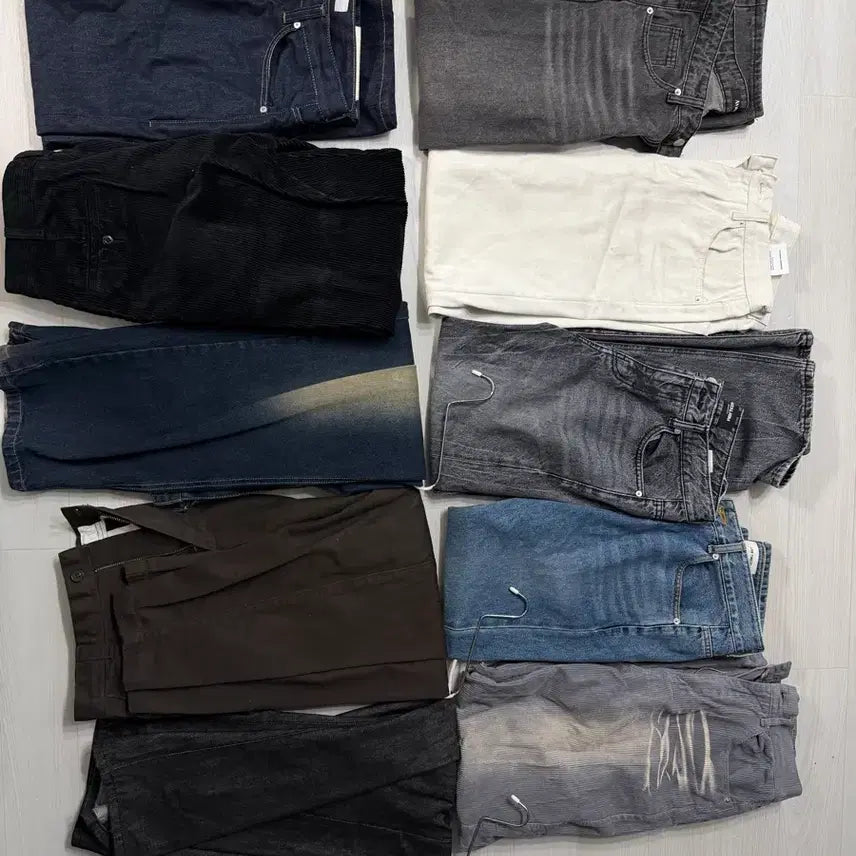 [BUNJANG] Bundle Set 10 Popular Brand Trousers (e.g., Partenr's, Fatalism) / 무신사 인기 브랜드 바지 10벌 일괄 땡처리 (포트너스, 페이탈리즘 등)