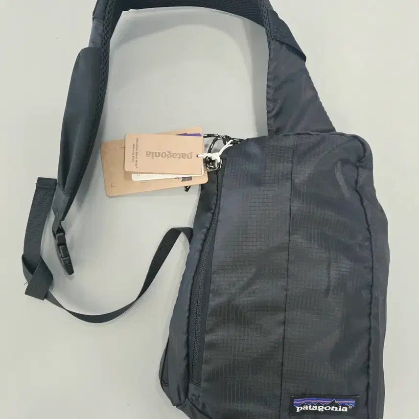 [BUNJANG] Patagonia Black Sling Bag / 파타고니아 슬링백 검정색