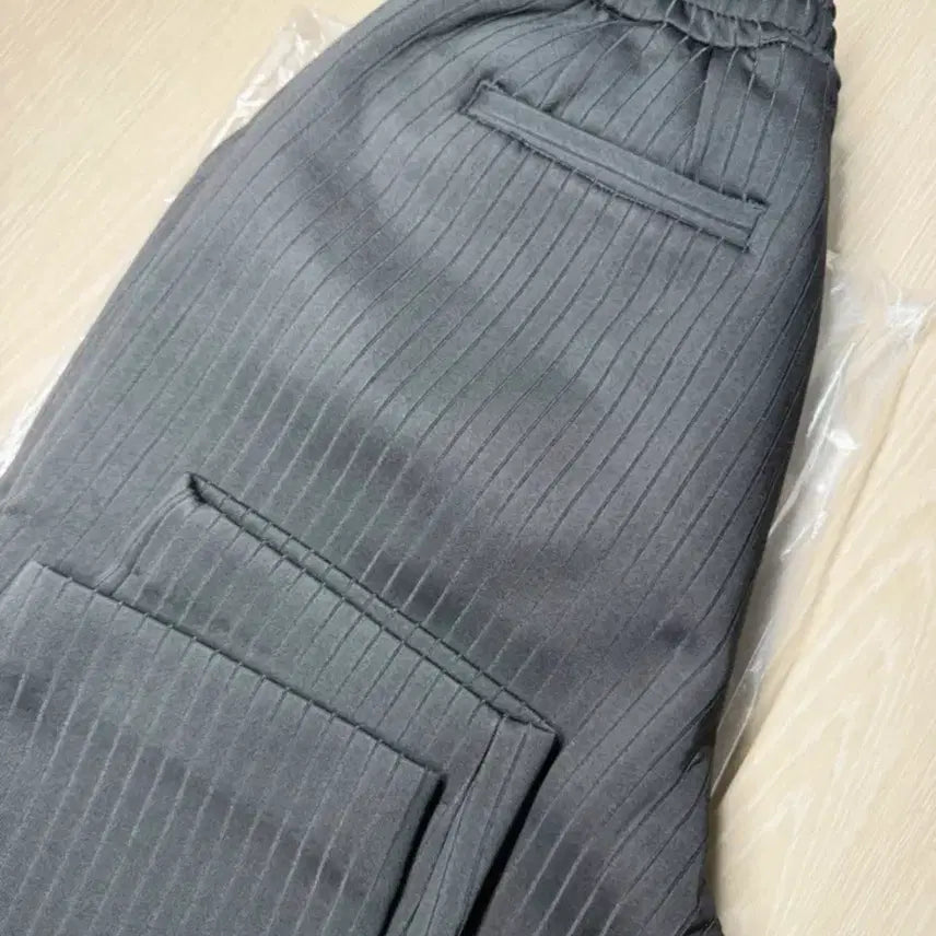 [BUNJANG] Raffinato Etoile Single Pleat Pants Size 48 / 라피나토에뚜알 원턱 플리츠 팬츠 48 (새상품)
