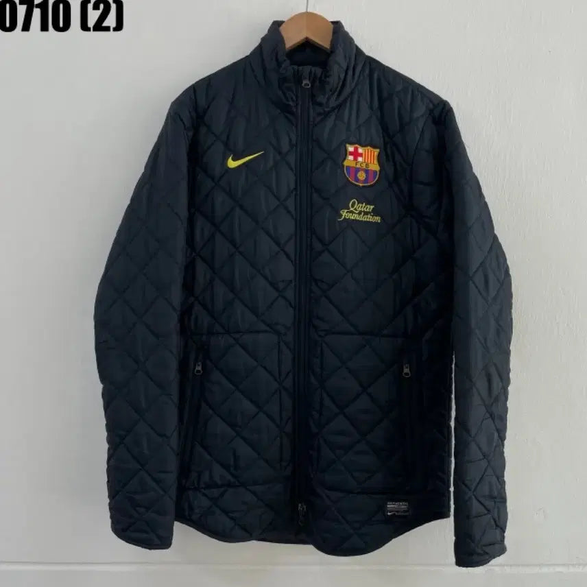 [BUNJANG] Nike FC Barcelona Quilted Jacket Black / 나이키 FC 바르셀로나 퀼팅 자켓 검정