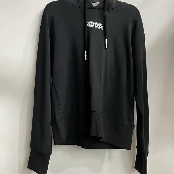 [BUNJANG] JUCY JUDY Black Glitter Logo Hoodie 2.0 (Size S) / [JUCY JUDY] 블랙 글리터 로고 후드티 2.0 (90/S)