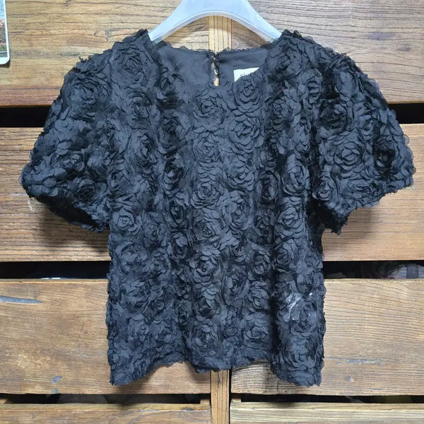 [BUNJANG] Sienne Appliqué Puff Sleeve Blouse / 시엔느 sienne 꽃잎 아플리케 퍼프소매 블라우스, F(55~66)