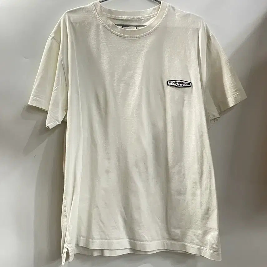 [BUNJANG] WOOYOUNGMI PARIS Ivory Back Logo Short Sleeve T-Shirt / [WOOYOUNGMI PARIS] 아이보리 백로고 반팔 티셔츠