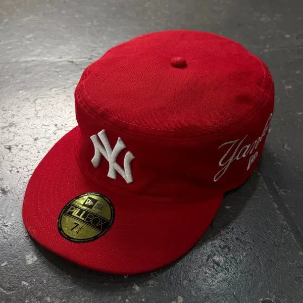 [BUNJANG] New Era Yankees Fieldbox Padded Cap / 뉴에라 양키즈 필박스 피디드캡