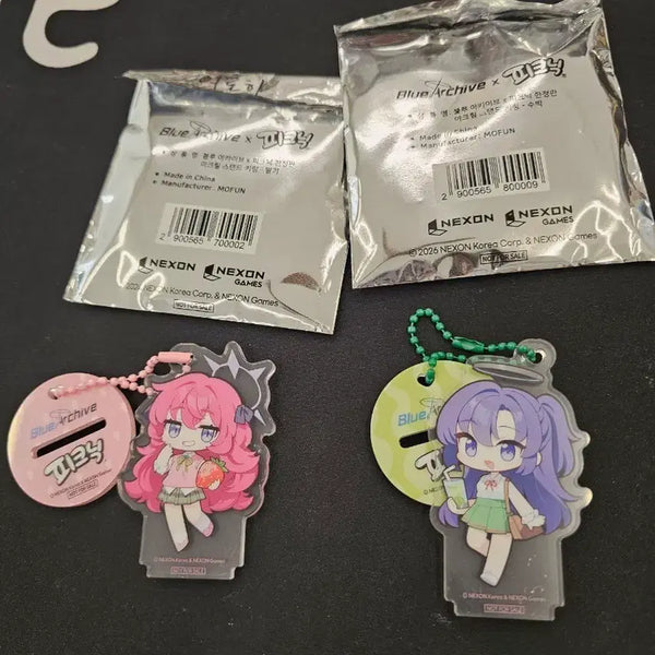 [BUNJANG] Blue Archive Picnic Acrylic Keychain Set - Iroha & Yuuka / 블루 아카이브 피크닉 아크릴 키링 2개 세트 이로하 유우카 2개