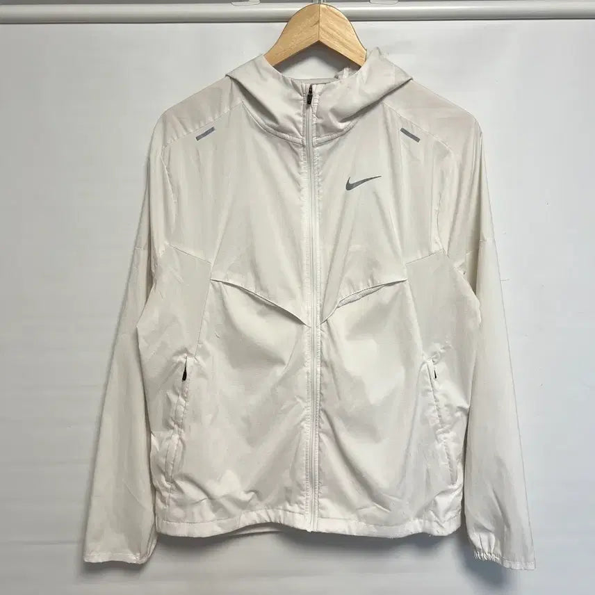 [BUNJANG] Nike Repel UV Windrunner Running Jacket White M / [정품/M] 나이키 리펠UV 윈드러너 화이트 런닝 바람막이