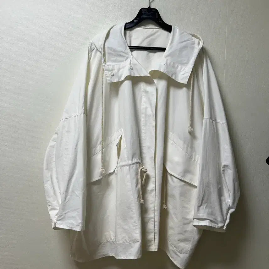 [BUNJANG] Fresh Label Hooded Field Jacket / 프레쉬라벨 후드 야상 점퍼 프리