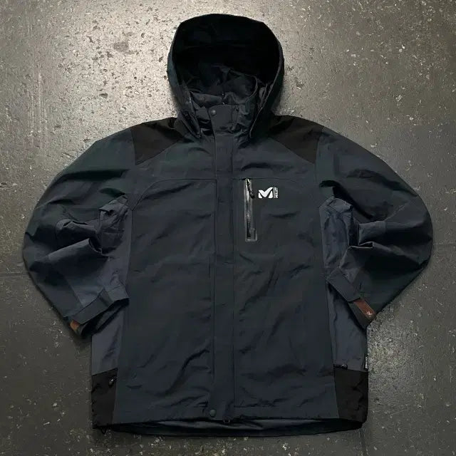 [BUNJANG] 100 Mille Gore-Tex Windbreaker / 100 밀레 고어텍스 바람막이