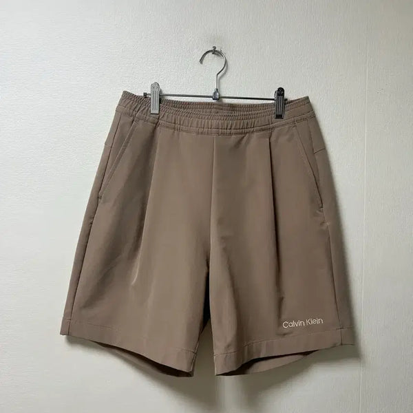 [BUNJANG] Calvin Klein Cool Shorts Beige (Size 55-66) / 캘빈클라인 쿨 반바지 55-66