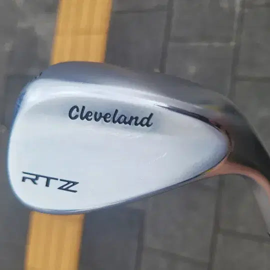 [BUNJANG] Cleveland RTZ Tour Satin 52 Degree MID 10 Bounce Wedge Dynamic Gold S200 / 클리브랜드 RTZ 투어사틴 52도 MID 10바운스 뉴다골 S200