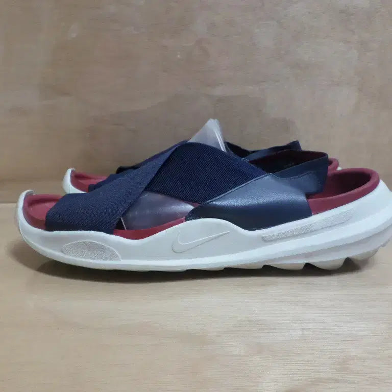 [BUNJANG] Nike Plactisk Sandals / 후루룩구제2 270 나이키 플락티스크 샌들 260710