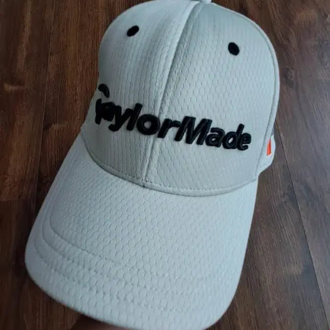 [BUNJANG] TaylorMade Golf Cap White / 테일러메이드 골프캡 화이트