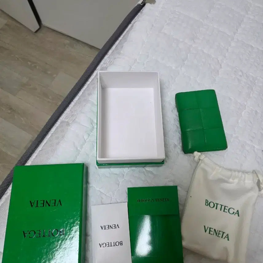 [BUNJANG] Bottega Veneta Card Holder / 보태가베네타 카드지갑