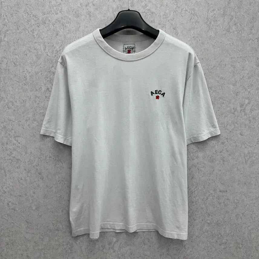 [BUNJANG] Aika White Men's Short Sleeve T-Shirt Size XL / 105 에이카화이트 남자 반팔 티셔츠