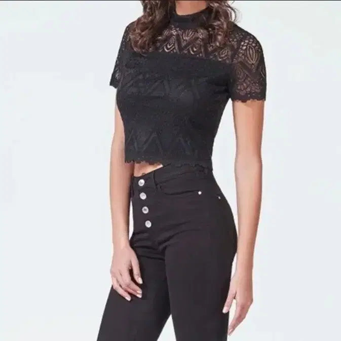 [BUNJANG] Guess Black Lace Short Sleeve Mock Neck Cropped Blouse XS / 게스 블랙 레이스 반팔 모크넥 크롭 블라우스/XS/앨리스/1818