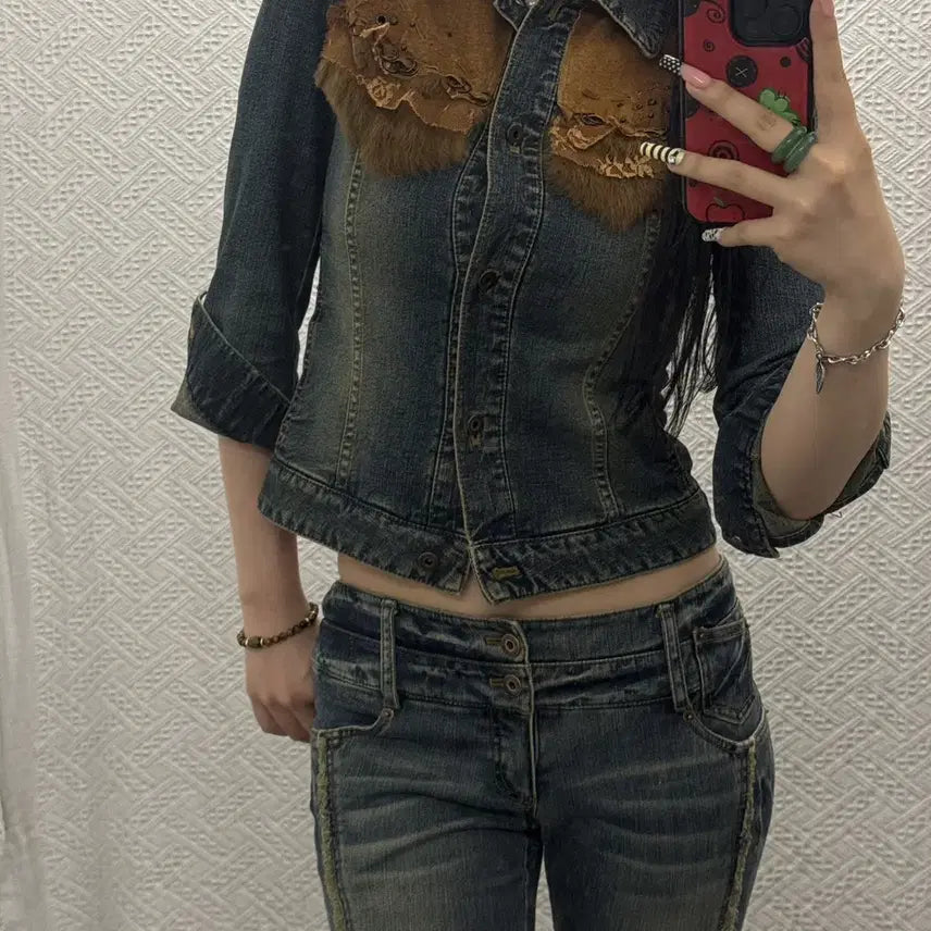 [BUNJANG] OZOC Western Cowgirl Ame-cazi Skinny Fit Eyelet Denim Jacket / 오즈세컨 웨스턴 카우걸 아메카지 스키니핏 아일렛 데님자켓 K0429