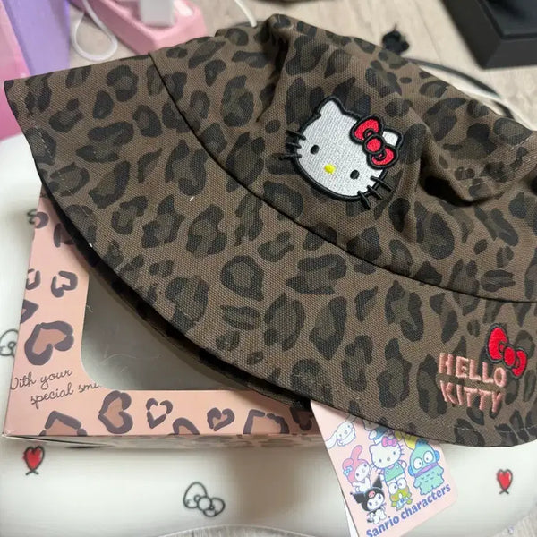 [BUNJANG] Hello Kitty Leopard Bucket Hat / 헬로키티 레오파트 벙거지 모자
