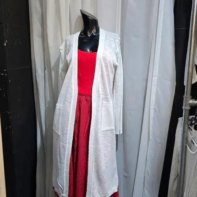 [BUNJANG] White Long Cardigan with Open Slits and Pockets / 오픈 양쪽슬릿 포켓 화이트 롱가디건