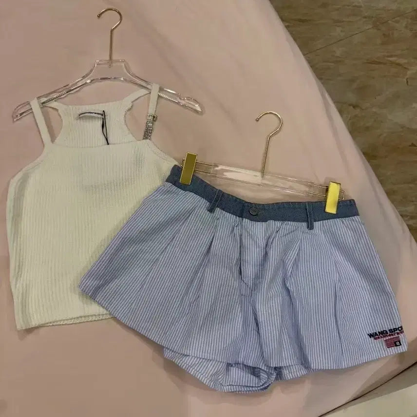 [BUNJANG] WANGSPORT Knit Sleeveless Top + Striped Short Pants Set / WANGSPORT 니트 민소매 + 스트라이프 숏 팬츠