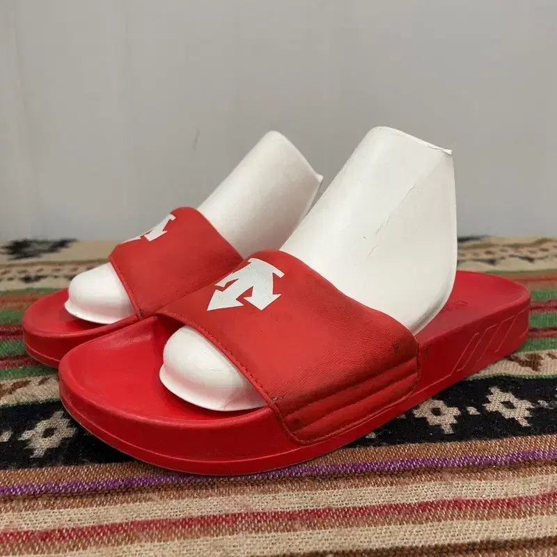 [BUNJANG] Descente Red Slippers 240 / 데상트 레드 슬리퍼 240 X02158